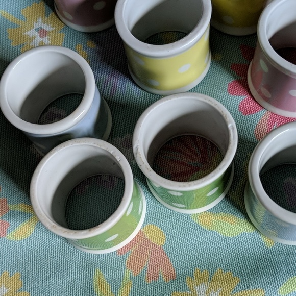 Pastel polka dot napkin rings (set of 16) Savinio - Picture 6 of 7